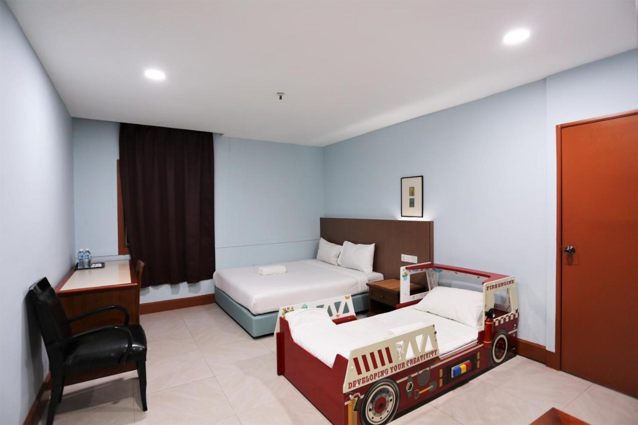 Orkid Hotel At Bukit Bintang Куала-Лумпур Экстерьер фото